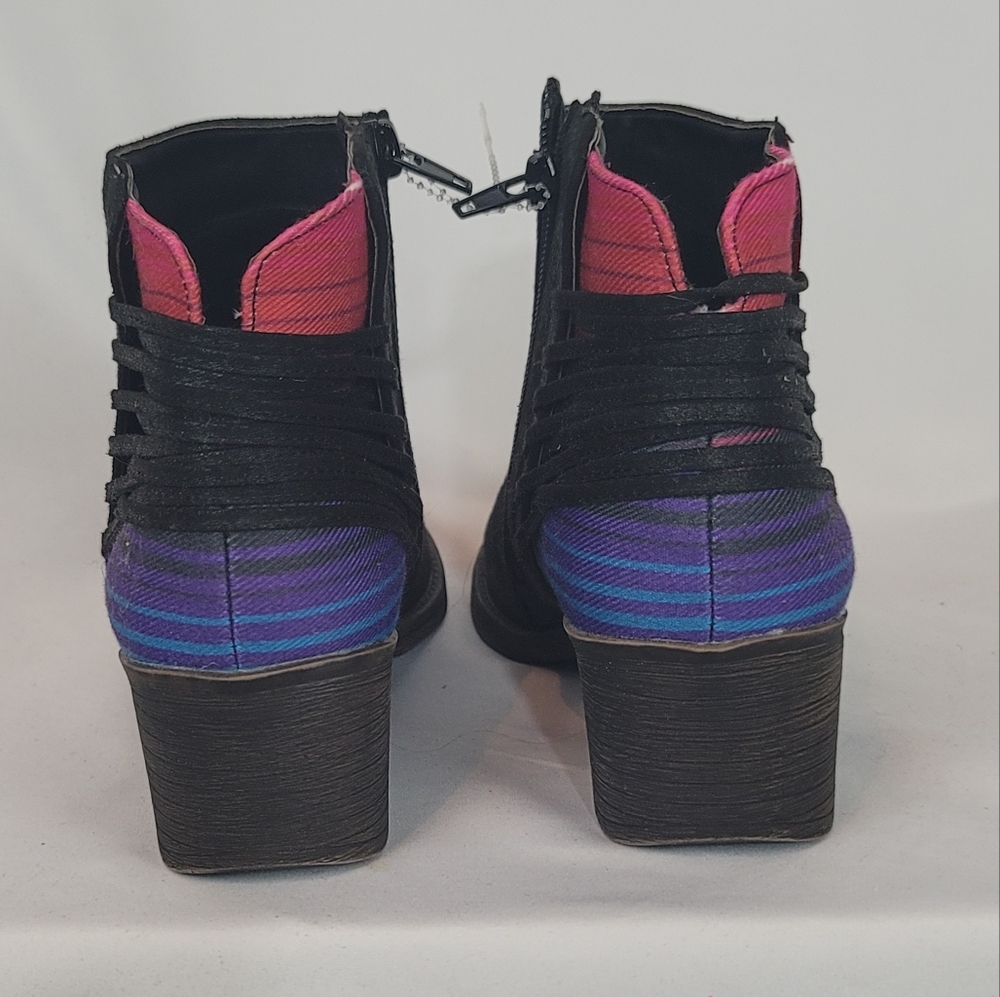 Volatile Booties - Picture 4 of 7